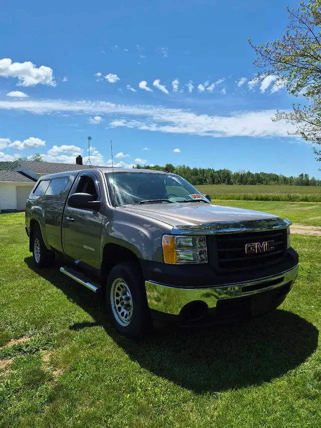 2013 GMC Sierra WT484993781434961921