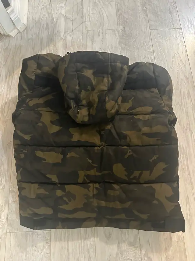 Zara men winter jacket in Men's in City of Toronto - Image 5