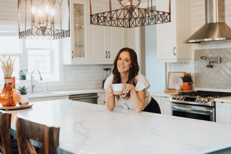 Hiring Part Time Housekeeper 20.00/hour 20 hours/week Cleaning