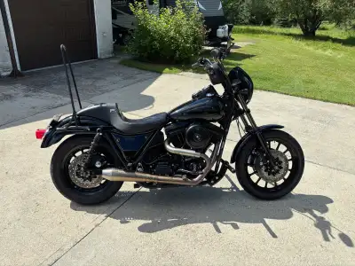 1990 Harley FXRS This bike has tons of top end parts! More then I am even aware of. Lots of Thrashin...