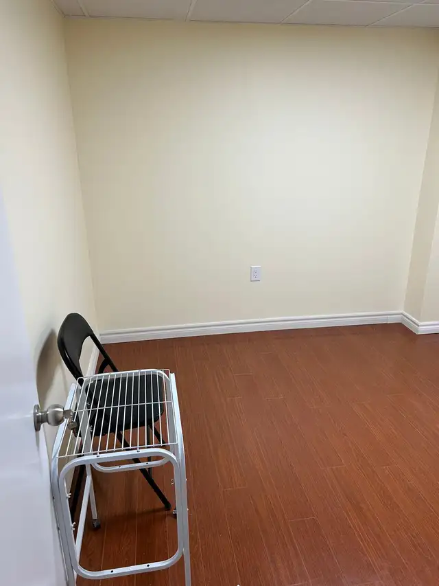 basement room for rent in Room Rentals & Roommates in Oshawa / Durham Region - Image 6