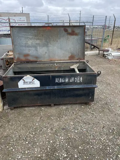 HEAVY DUTY TOOL/SITE BOX Dimensions as shown. Heavy gauge STEEL! Need a machine or 4 guys to move it...