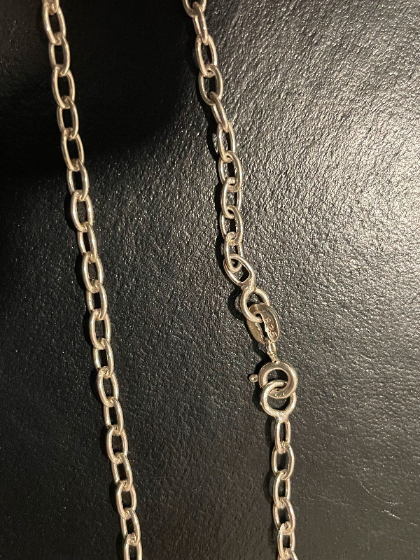 Minimalist sterling silver chain in Jewellery & Watches in City of Toronto