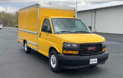 30$ Small and big truck . Pickup.delivery.moving. Or Ride.  in Moving & Storage in Winnipeg - Image 2