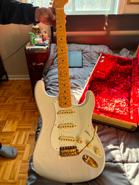 Guitare électrique Mary K Fender