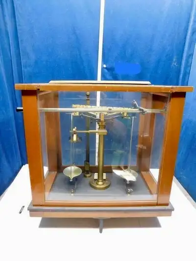 PARKER PICKERS - PICK UP ONLY in south Mississauga QEW/ Hwy 10 area. Looks to be complete and in rea...