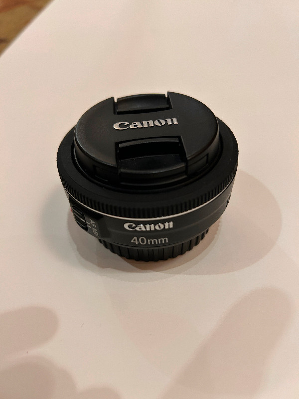 Canon EF 40mm f/2.8 STM pancake lens in Cameras & Camcorders in London - Image 2