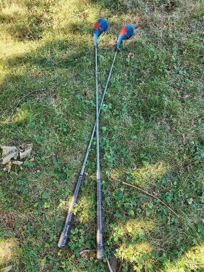 Step up your golf game with this set of Trulafite golf clubs! These clubs, though showing signs of p...