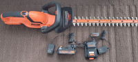 Black and Decker 22" Cordless Hedge Trimmer