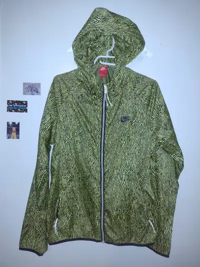 Nike windbreaker, View more