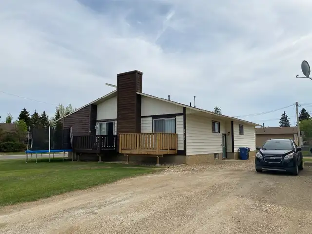 Duplex in Grimshaw for sale