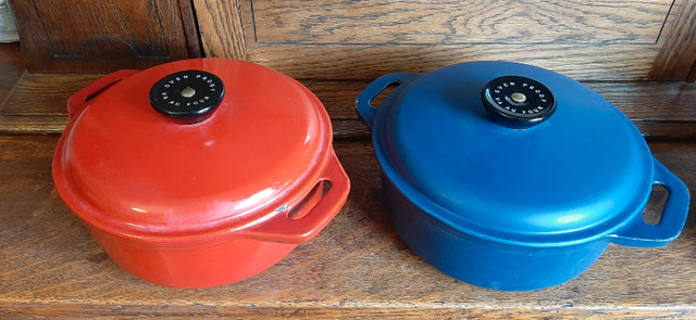 Vintage Oven Proof cast iron Casserole/ Dutch oven in Kitchen & Dining Wares in St. Catharines