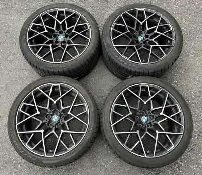 Pirelli Sottozero Winter 240 Serie II Tires mounted on original staggered BMW M5 / M8 Competition St...