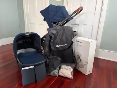 2024 UppaBaby Vista V2 - Navy (Noa) + Infant SnugSeat (BNIB), View more