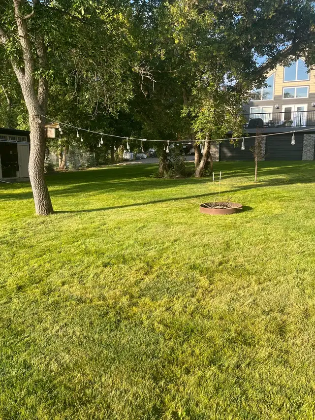 Lakefront home for sale in Houses for Sale in Moose Jaw - Image 11