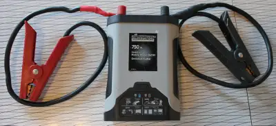 MotoMaster Eliminator 12v 750w Inverter, View more