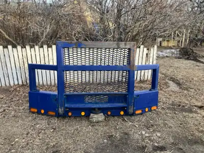 Came off 1994 t800 Build with steel and very strong can pull it out from centre pin Could use sand b...