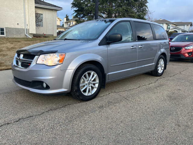 2014 Dodge Grand Caravan SXT  in Cars & Trucks in Edmonton