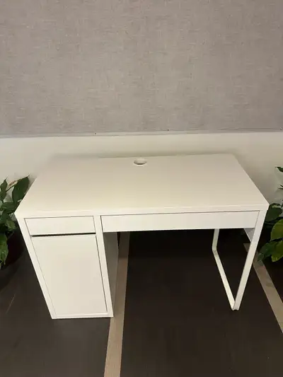 ikea desk *Delivery FREE, View more