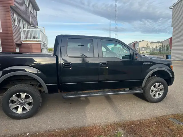 2011 Ford F-150 FX4    Txt 780 881 9006