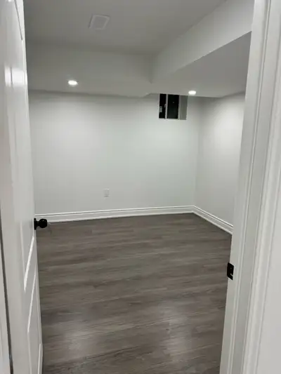 Cozy 1 room for rent in 2 bedroom apartment