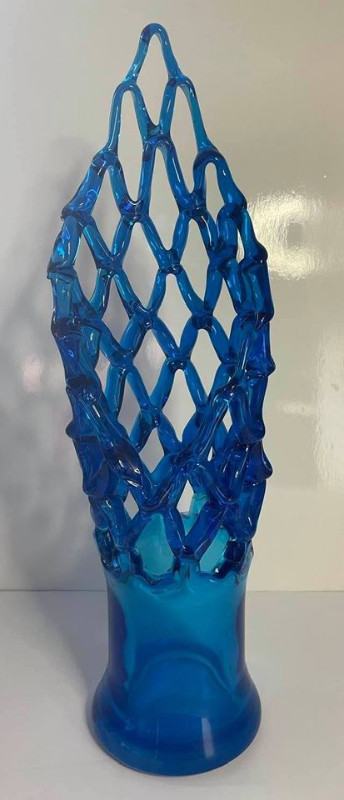 Rare & Unique Hand-Blown Italian Murano Cobalt Blue Glass Vase in Arts & Collectibles in City of Toronto
