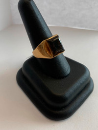 5.893g 10k Yellow Gold Smokey Quartz Emerald Cut Ring
