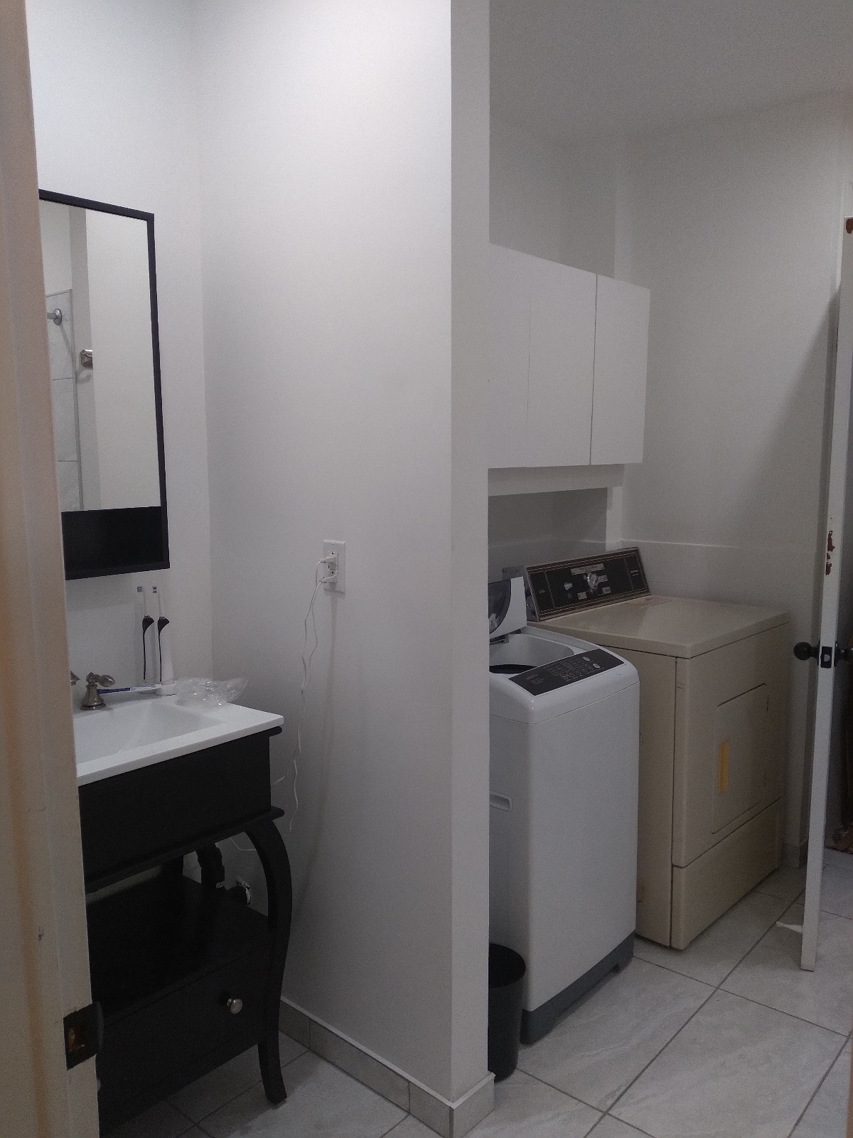 Spacious Mile End Apartment — photo 2
