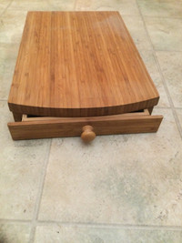 Bamboo cutting board with built in drawer