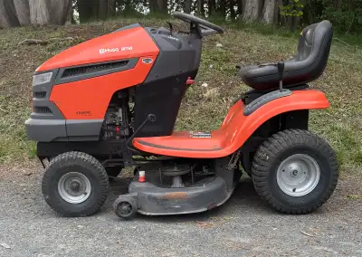 Husqvarna riding lawnmower with engine troubles, won’t run, may need engine replaced or rebuilt, 20h...