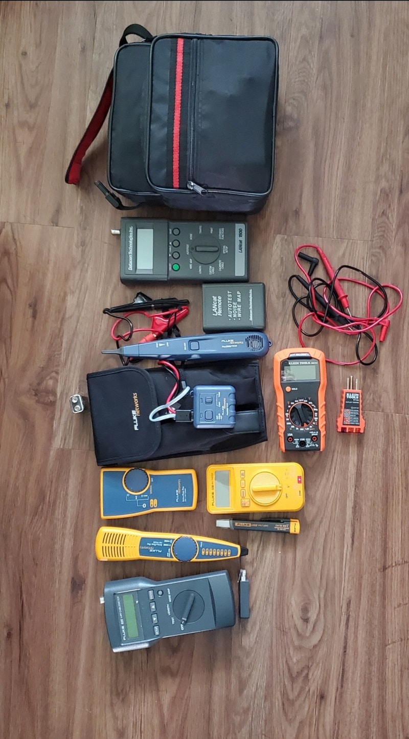 Fluke networks Klein tools LANcat multimeter Hand Tools Saskatoon