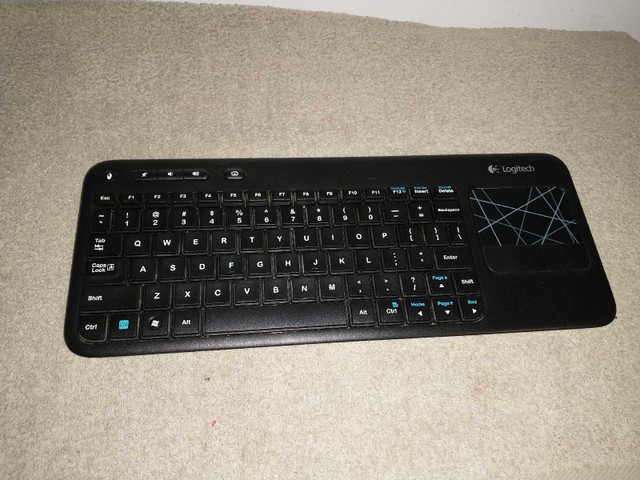 Logitech Bluetooth keyboard  in Mice, Keyboards & Webcams in Red Deer - Image 3