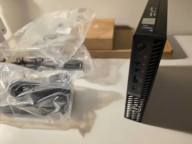 Dell 7020 Micro-i5-14th, 16GB DDR5 Ram, 512GB SSD, Warranty 2027 in Desktop Computers in Edmonton - Image 4