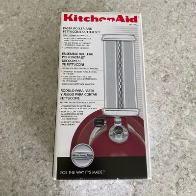 NEW  KitchenAid Pasta Roller & Fettuccine Cutter Set, View more