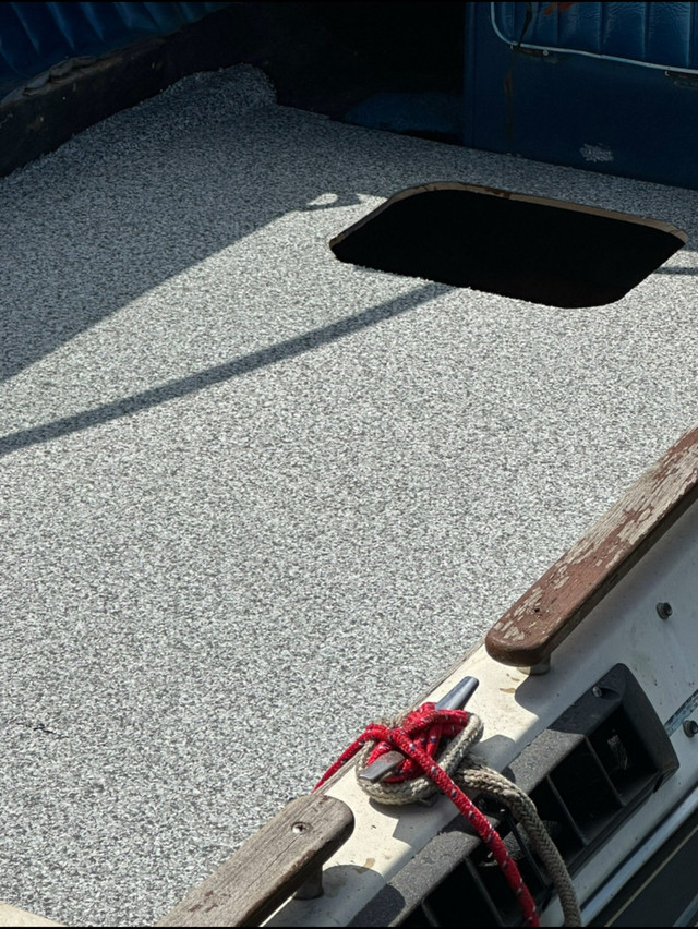 Inboard 1982 Doral + Trailer in Powerboats & Motorboats in Windsor Region - Image 3