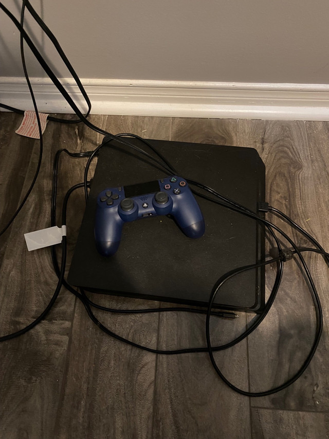 150 OBO - PS4 w 1 Controller *games included* | Sony Playstation 4 | Barrie  | Kijiji