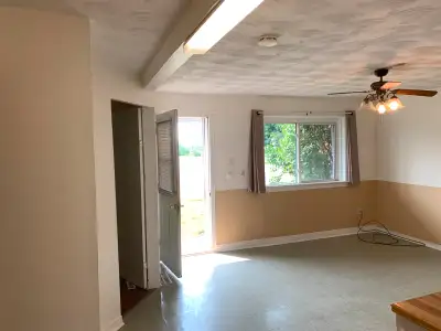 L'Orignal, Two bedroom, Ground floor, Heat & lighting included