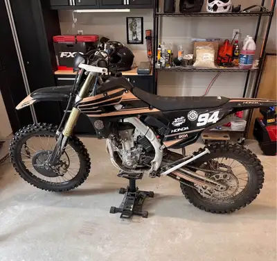 2022 Honda CRF250RX – Low Hours, Upgraded, well maintained, Trail-Ready Selling my 2022 Honda CRF250...