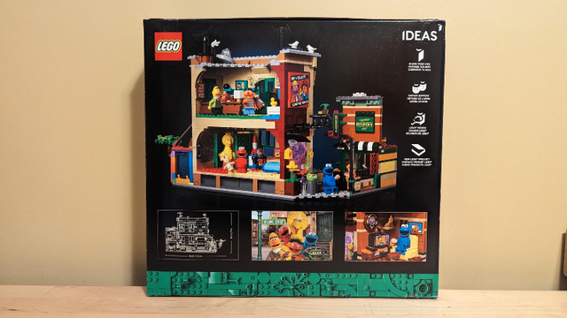 LEGO 21324  123 Sesame Street  in Toys & Games in Kitchener / Waterloo - Image 2