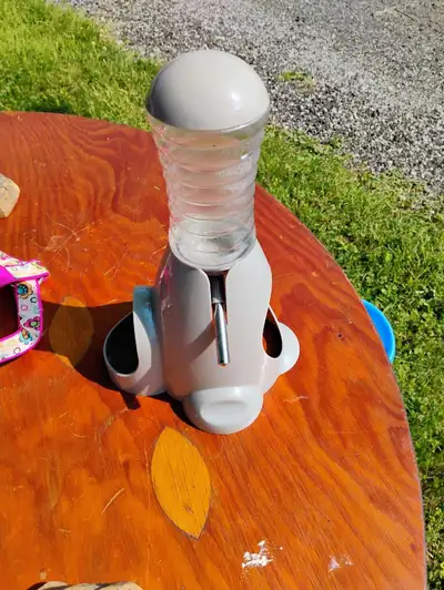 Small animal water bottles , View more