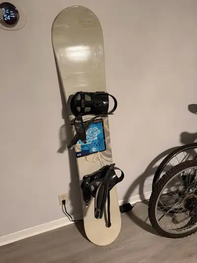 Sims snowboard, View more