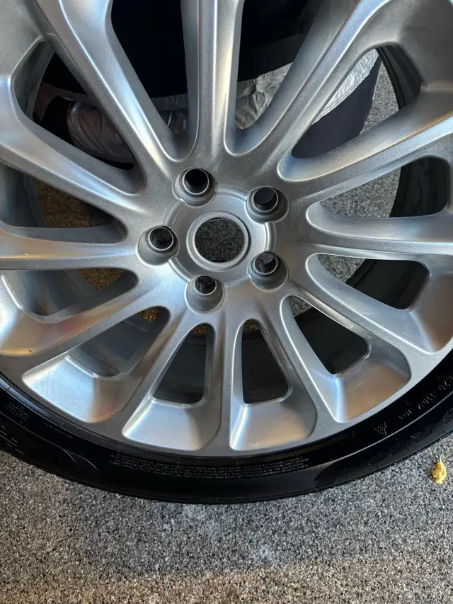 4 new Pirelli Scorpion Winter tires on Range Rover OEM Rims. in Tires & Rims in Calgary - Image 8