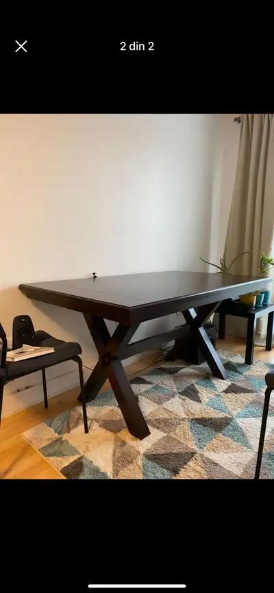 CANVAS Evan's Creek Dining Table, bought at Canadian Tire , in mint condition , no scratches , no tr...