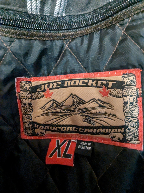 Kevlar motorcycle jacket in Motorcycle Parts & Accessories in Calgary - Image 2
