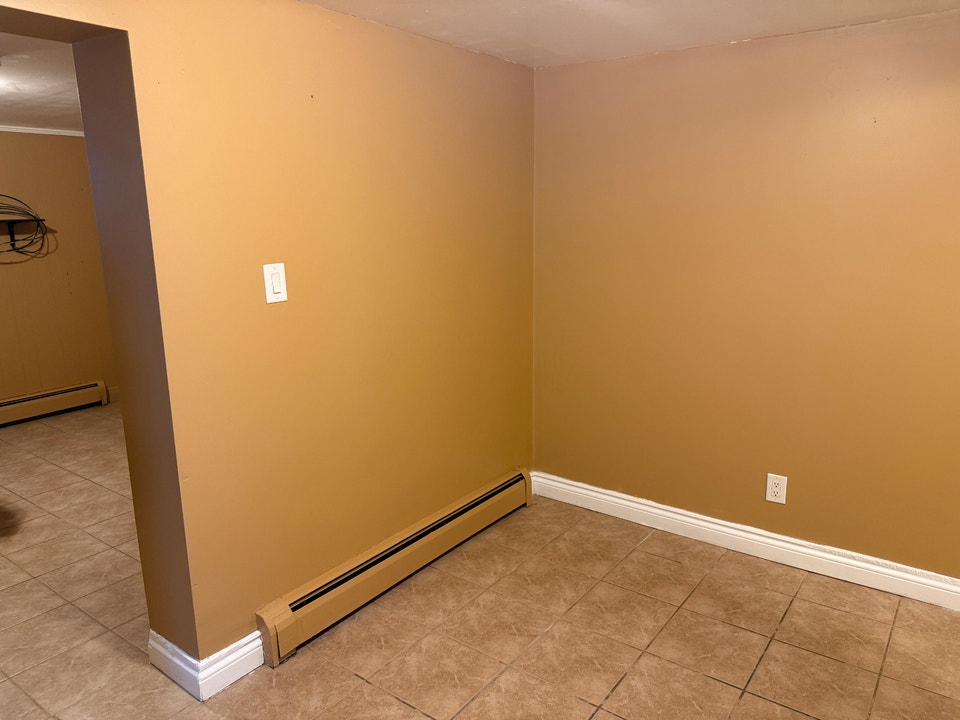 Studio Apartment for Rent – Niagara Falls – Available October 1 3