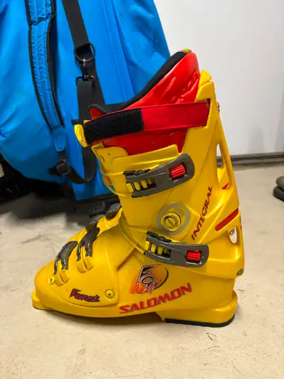 Ski boots, great condition, View more