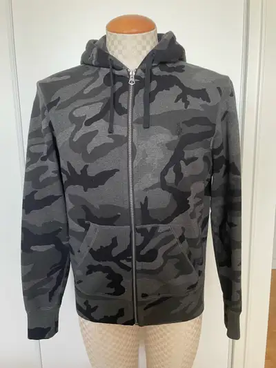 MEN’S POLO RALPH LAUREN CAMO HOODIE, View more