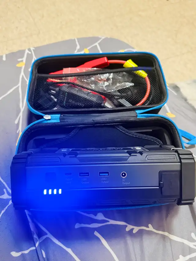 Portable car jump starter583285154461132802