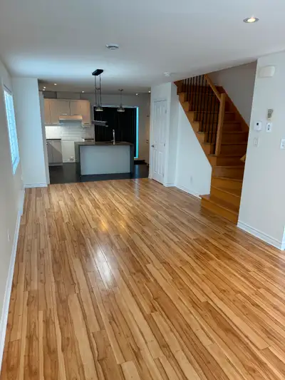 apparemment condo 4 1/2