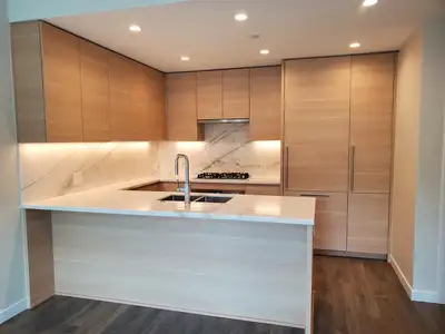 3 Years old building. 1-bedroom condo situated in Suterbrook Village (308 Morrissey Road Port Moody)...